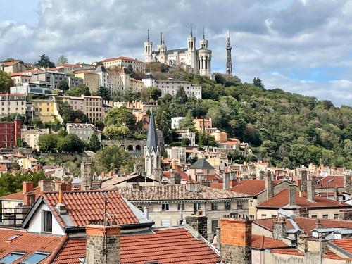 unique! Maison sur 1 toit avec vue extraordinaire! - Location saisonnière - Lyon