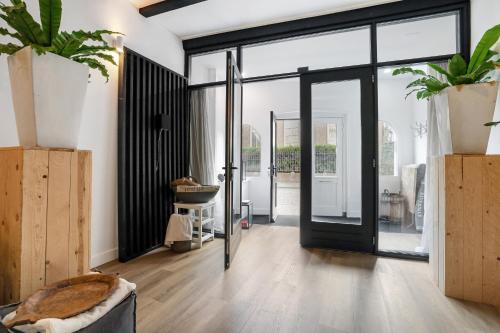 Prachtig appartement in hartje Sneek in Sneek binnen de grachten