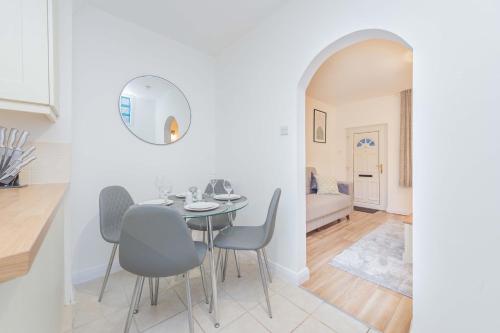 Picture of Hereford Road Shrewsbury Cottage