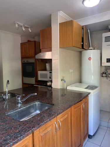 Mar y Asados - Chalet hasta 19 huéspedes con dos Parrillas (Mar y Asados - Chalet hasta 19 huespedes con dos Parrillas) near Aeroporto Internacional Astor Piazzolla