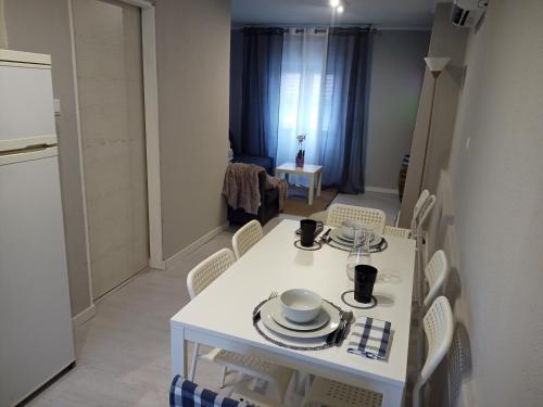 Létesítmények, Casa Tí Carminda (Casa Ti Carminda) in Mogadouro