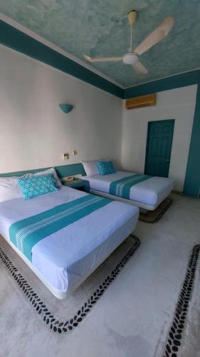 Delphinus Inn – Huatulco, LA
