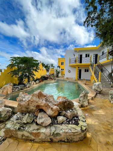 Buenosdías Izamal in Izamal, Mexico