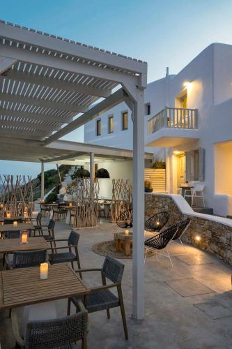 Blue Sand Boutique Hotel & Suites - image 4