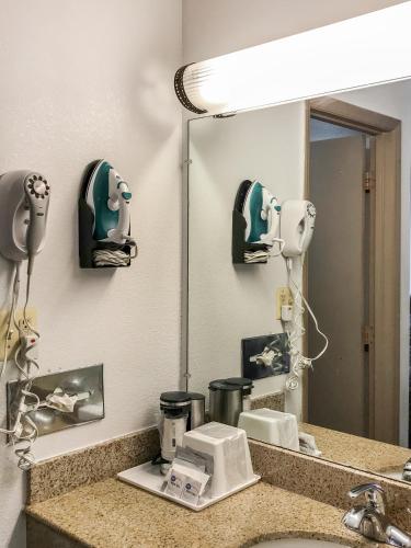 Days Inn by Wyndham Raleigh Glenwood-Crabtree