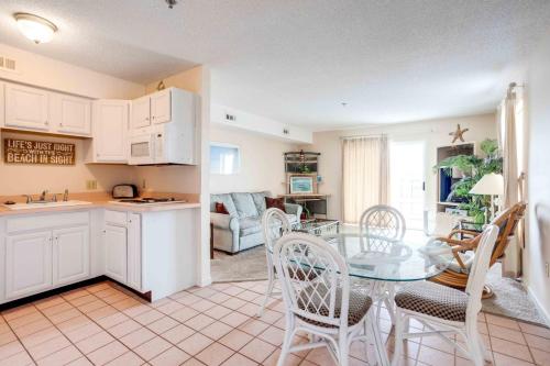 Marylander Condominiums, 90 steps from the beach