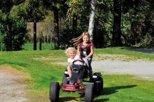 Campingresort Seeblick Toni – Kramsach, IL