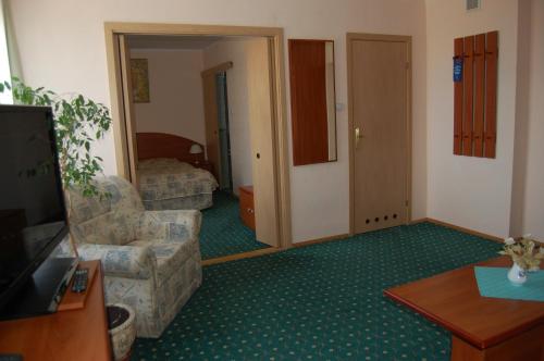 Hotel Wodnik - main image