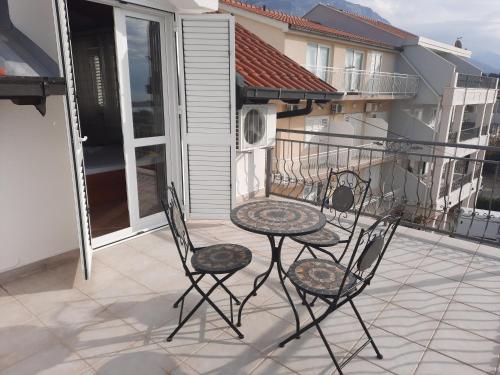 Apartments Rose Loboja - image 12