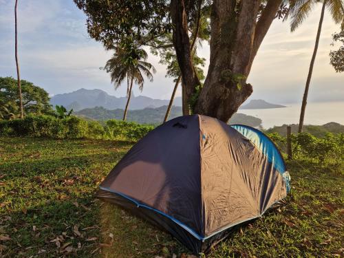 World's View Wild Camping Salaszoi, Principe Island