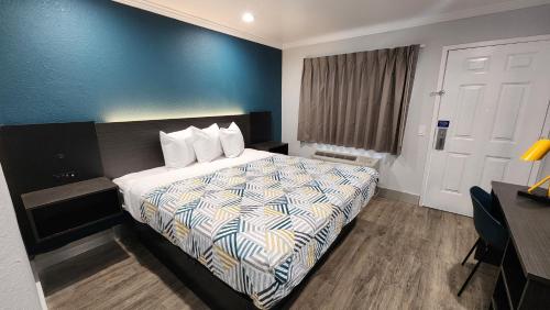 Studio 6  Suites San Ysidro, CA – San Diego South Bay in San Ysidro