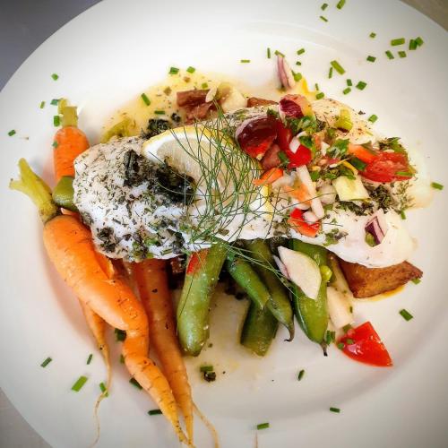 餐飲選擇, 近光旅舍 (Last Light Lodge) in 南地大區