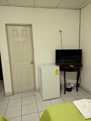 Hotel San José de la Montaña – San Salvador, IA