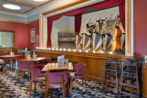 The Greenwood Hotel