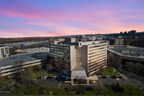 Harmony Seacaucus Suites Meadowlands - image 14