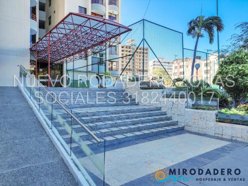 Condominio Nuevo Rodadero, wifi piscina parqueadero - 숙소 외관