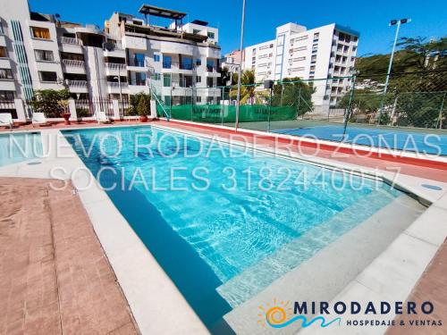 Condominio Nuevo Rodadero, wifi piscina parqueadero - 수영장