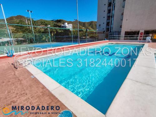 Condominio Nuevo Rodadero, wifi piscina parqueadero - 수영장