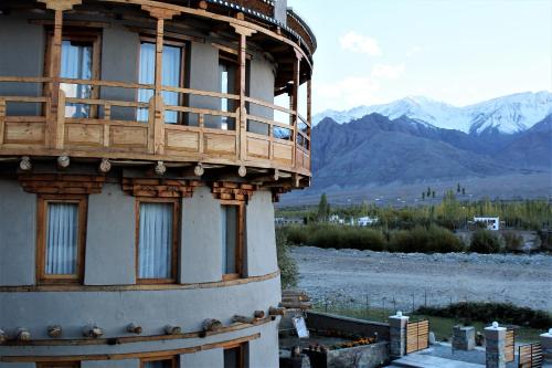 Dakpa House Ladakh