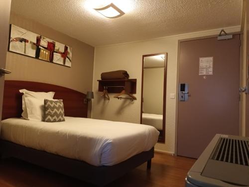 1 twin bed