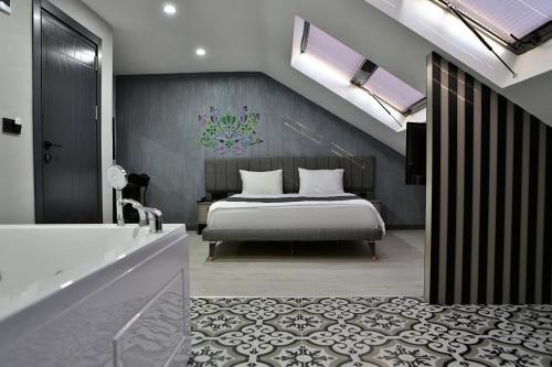 1 double bed