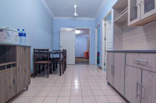 Bungalow på 74 m² i Madewa, med 2 sovrum och 1 badrum (privat) (Bunut Centre Homestay) in Brunei