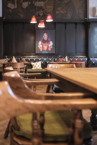 Schlosshotel Karlsruhe - image 8