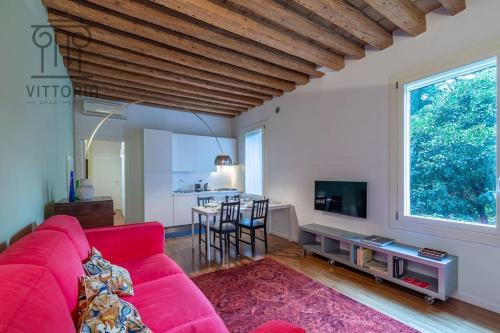 Vittoria Apartments: Soccorso Soccorsetto