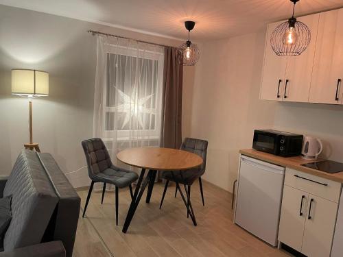 Iekārtas, Studio apartamenti in Alūksne