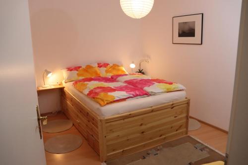 One-Bedroom Apartment image 1