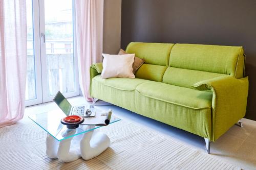 Green Ribbon Room Type - One-Bedroom Apartment