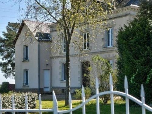 Gîte spacieux au cœur d'un vignoble avec sauna, cheminée et jardin privatif, vallée du Layon - FR-1-622-49 gîte à louer Sourdinier