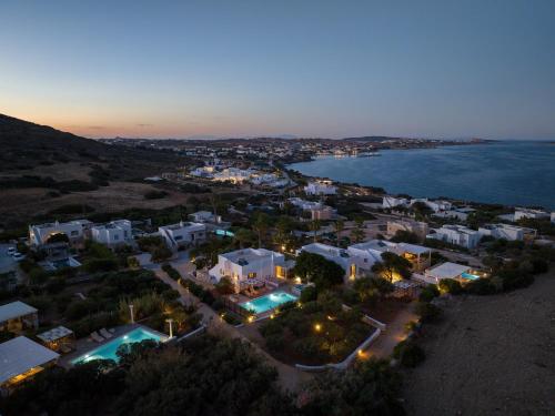 Amalgam Homes Paros - image 8