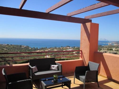 2086-Amazing penthouse 2 terraces sea view