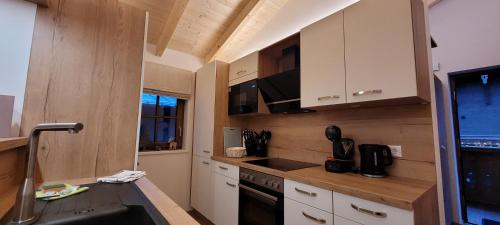  Hochalmbahnen Chalets 17W2, Schneerose, nahe Gondel in Rauris
