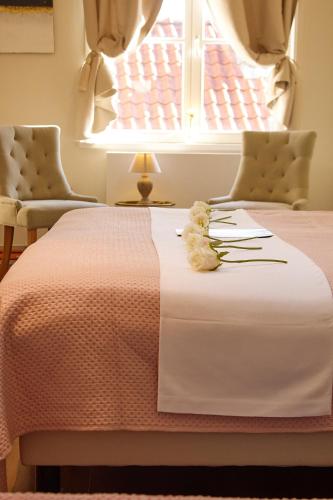 Double Room image 4