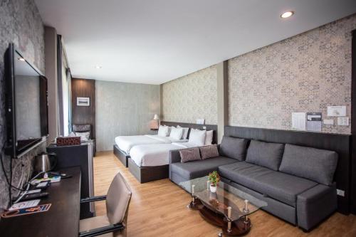 Anantaya Home in Sung Men