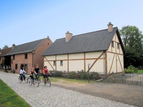 B&B Lummen - De Kleen Meulen - max 6pers - Bed and Breakfast Lummen