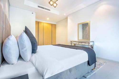 Paramount Hotel Midtown Flat with Burj Khalifa View - image 8