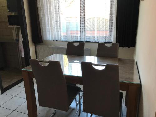 FARKAS VENDÉGHÁZ (FARKAS VENDEGHAZ) in โซปรอนบันฟัลวา