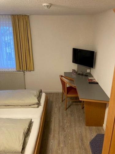 Double Room image 1