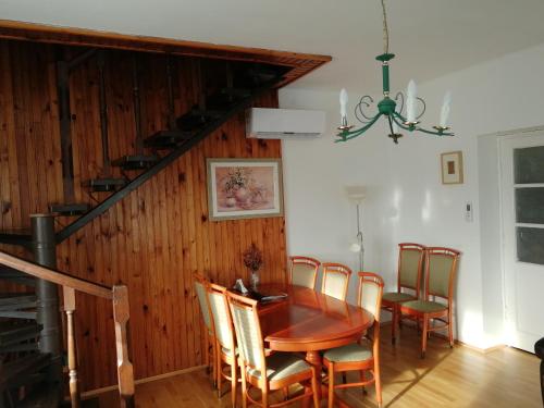 Facilities, Zsuzsanna Vendeghaz in Gyomaendrod