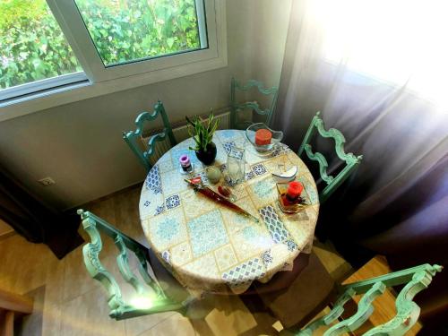 Ilias' cosy and relaxing apartment, Athens (photo 7)