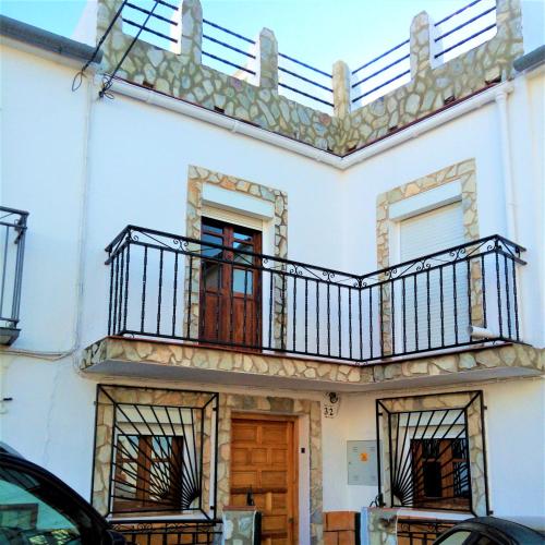 Vestabils, La Villa in El Burgo