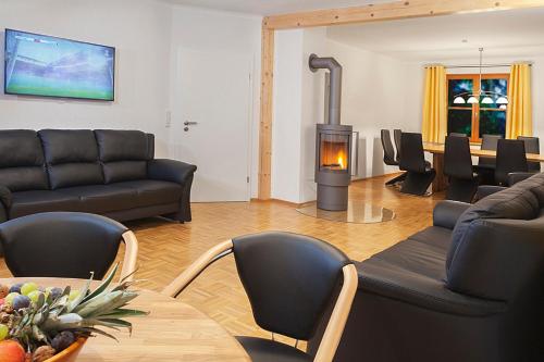 Schwarzwaldhaus24 - Ferienhaus mit Sauna, Whirlpool und Kamin in Aichhalden