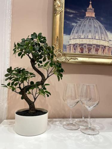 [Heart of Rome]-Napoleone Apartment-10 to Colosseo, Rome (photo 2)