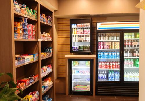 锡达拉皮兹智选假日酒店 - 柯林斯路