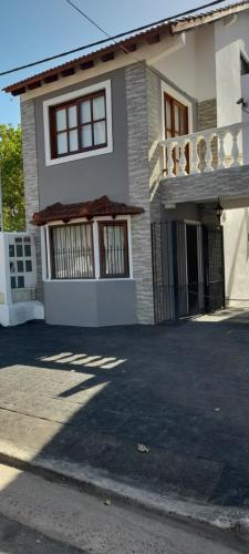 Departamento en calle 7 Santa Teresita