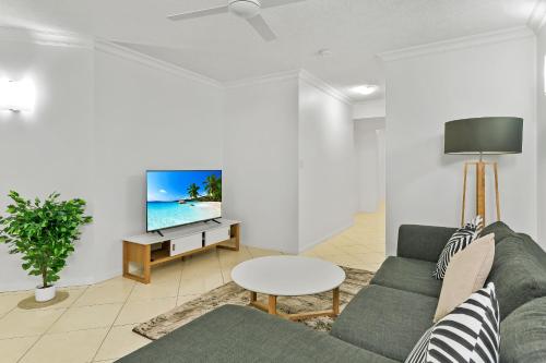 Three-Bedroom Apartment image 9