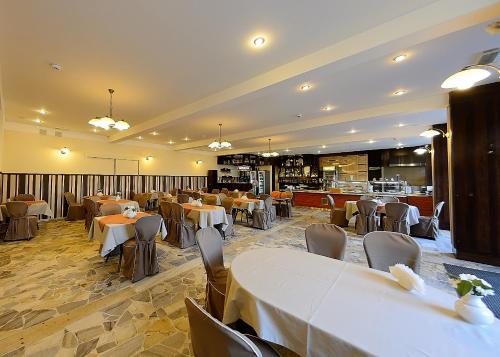 Restorāns, Hotel Ostrawa in Wodzislaw Slaski